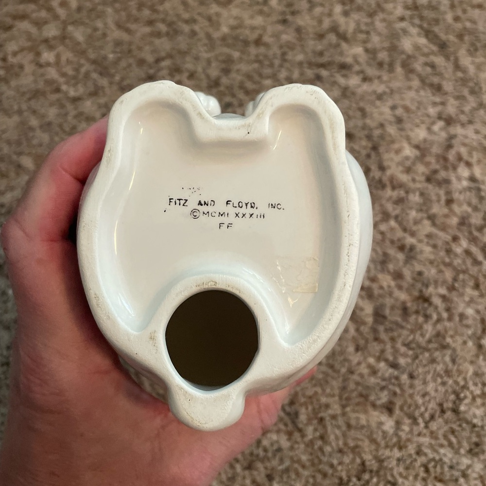 Vintage  FITZ & FLOYD White Sitting Rabbit Ceramic 1975  9, 7 and 5” - Picture 7 of 7